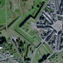 Vue satellite de Aire de camping-cars Rocroi à Regniowez