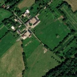 Vue satellite de Aire d'Accueil de Camping Car au Domaine du Mont Hulin à Fontenay-Torcy