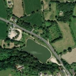 Vue satellite de Aire de camping-car à Bricquebec-en-Cotentin à Bricquebec-en-Cotentin