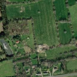 Vue satellite de Aire de camping-car > Camping à la ferme "Les Ormeaux" à Bricquebec-en-Cotentin