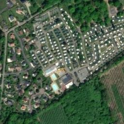 Vue satellite de Camping Le Château d'Arvid à Cricquebœuf