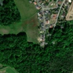 Vue satellite de Aire de stationnement/Le Clos de la Bergeronnette à Courcelles-Sapicourt
