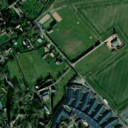 Vue satellite de aire de stationnement aux camping-cars Harcourt à La Haye-de-Calleville