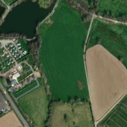 Vue satellite de Le Lac des Charmilles à Saint-Amand-Villages