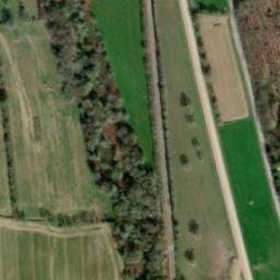 Vue satellite de Aire de stationnement et de services > Aire du Lavoir à Le Loreur