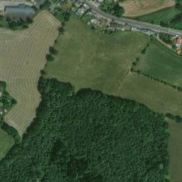 Vue satellite de L'Etape en Forêt - Domaine d'Hébergements insolites à Noues de Sienne