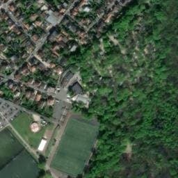 Vue satellite de Huttopia Versailles à Viroflay