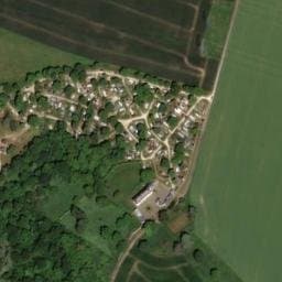 Vue satellite de Le Club Caravaning à Le Coudray-Montceaux