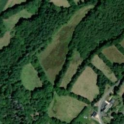 Vue satellite de Camping Les Vieilles Forges à Belle-Isle-en-Terre