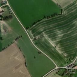 Vue satellite de Ecolieu japonais EYN - Camping chez l'habitant à Madré