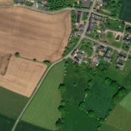 Vue satellite de Place de l’église Niort-la-Fontaine à Chantrigné
