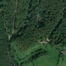 Vue satellite de Abri du Carrefour des Trois Ponts à Neufchâtel-en-Saosnois