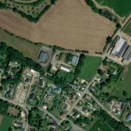 Vue satellite de Aire de Camping-car Saint-Loup-du-Gast à Lassay-les-Châteaux