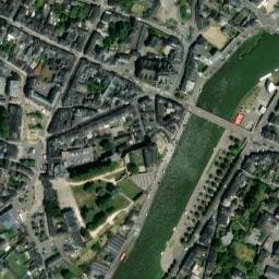 Vue satellite de AIRE DE STATIONNEMENT POUR CAMPING CAR à Mayenne