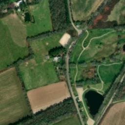 Vue satellite de Aire naturelle de Collorec à Collorec