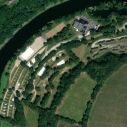 Vue satellite de Gîtes et campings de Penn ar Pont à Lennon