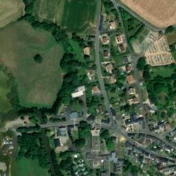 Vue satellite de Accueil camping car au camping de la Vègre - OnlyCamp à Tennie