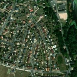 Vue satellite de Aire de camping-car à Saint-Denis-Lanneray à Saint-Denis-Lanneray