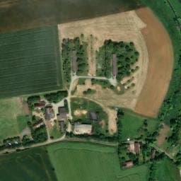 Vue satellite de Aire de stationnement Au Nid Douillet à Chantenay-Villedieu