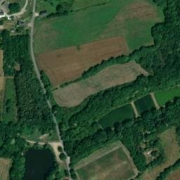 Vue satellite de Aire de stationnement - Cruguel à Guégon