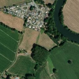 Vue satellite de Camping à La Suze-sur-Sarthe à La Suze-sur-Sarthe