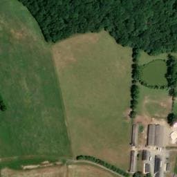 Vue satellite de Aire de stationnement camping-car à la ferme Les Roussets à Juigné-sur-Sarthe