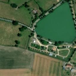 Vue satellite de Aire de sationnement camping-cars à Mayet
