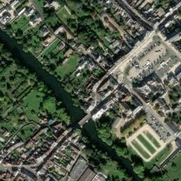 Vue satellite de Aire de stationnement - Troo à Montoire-sur-le-Loir