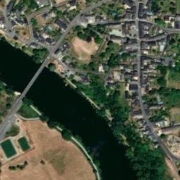 Vue satellite de AIRE DE SERVICE DE CAMPING-CARS à Daon
