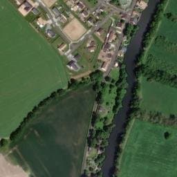Vue satellite de Camping municipal des Chaintres à Épeigné-sur-Dême