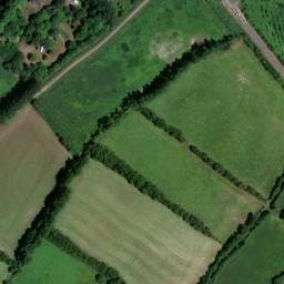 Vue satellite de Aire Camping-cars Les Hauts-d'Anjou à Morannes sur Sarthe-Daumeray