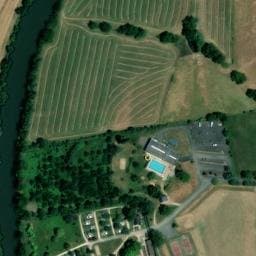 Vue satellite de Aire Camping-cars Le Lude à Luché-Pringé