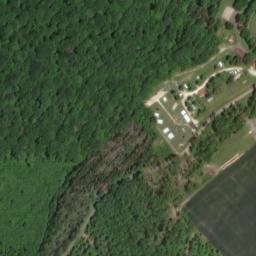 Vue satellite de Camping-caravaning La Fontaine aux fées à Renaucourt