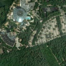 Vue satellite de Aire de stationnement et de services pour camping-cars - La Ferté-Beauharnais à Chaumont-sur-Tharonne