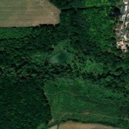 Vue satellite de Aire de stationnement pour camping-cars - Saint-Lubin-en-Vergonnois à Saint-Lubin-en-Vergonnois