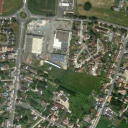 Vue satellite de Aire de camping-car à Aubigny-sur-Nère (3) à Aubigny-sur-Nère