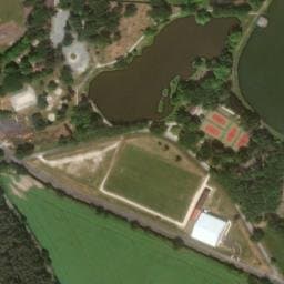 Vue satellite de Aire de camping-car à Aubigny-sur-Nère à Aubigny-sur-Nère