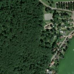 Vue satellite de Aire pour camping-cars du camping du Lac de Pont à Semur-en-Auxois
