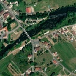 Vue satellite de Camping entre les deux ponts à Montbozon