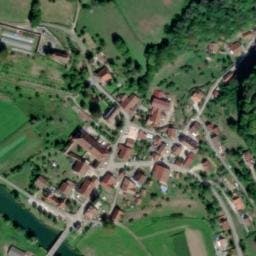 Vue satellite de Aire de stationnement - Vaufrey à Vaufrey