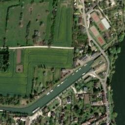 Vue satellite de Camping Les Portes de Sancerre à Saint-Satur