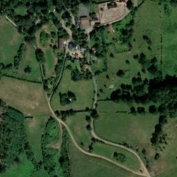 Vue satellite de Camping Le Village à La Motte-Ternant