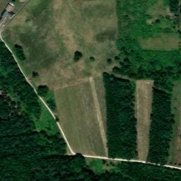 Vue satellite de Aire de stationnement pour camping-cars - Domaine Desroches - Saint-Georges-Sur-Cher à Saint-Georges-sur-Cher