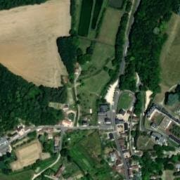 Vue satellite de Aire camping-cars Domaine de la Doltière - Chateauvieux à Châteauvieux