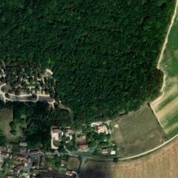 Vue satellite de Aire pour camping-cars du Relais des Hautes-Côtes à Chambœuf