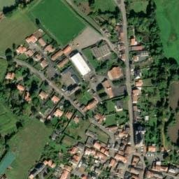 Vue satellite de Aire de camping-car à Le May-sur-Èvre à Le May-sur-Èvre