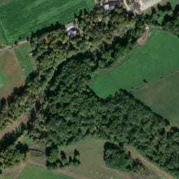 Vue satellite de Camping Du Bois Fleuri à Sainte-Catherine-de-Fierbois