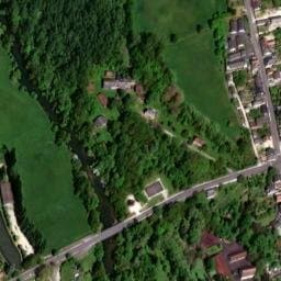 Vue satellite de Esplanade Gaston Bernet à Foëcy
