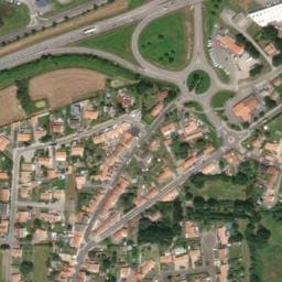 Vue satellite de AIRE DE VIDANGE ET STATIONNEMENT O'PRÉ D'VOUS LA MARNE à La Marne