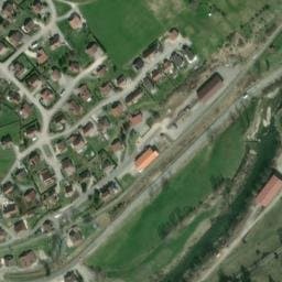 Vue satellite de Aire de stationnement camping-cars - La Seignette à Maisons-du-Bois-Lièvremont